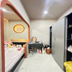 Căn hộ tách bếp , Full nội Thất , Ngay ngã 4 bảy hiền, Decor Siêu xinh