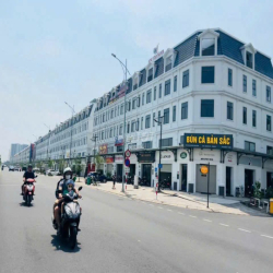 Shophouse MT Song Hành 1 trệt 4 lầu, có thang máy, Giá: 50tr/tháng