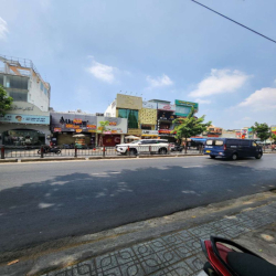 cho thuê nhà mặt tiền Quang Trung