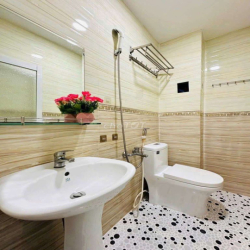CHO THUÊ NHÀ FULL NỘI THẤT 4PN 3WC DS4 P16 GÒ VẤP