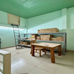 Cho thuê MB kinh doanh đường Lũy Bán Bích, 4x11m, Giá 15 triệu