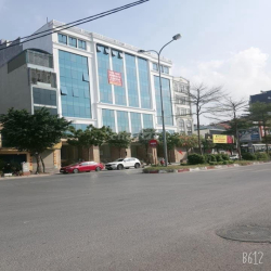Chính chủ. cho thuê sàn văn phòng 135m2 tại Trần Vĩ,Mai dịch,Cầu Giấy