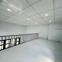 Cho Thuê Nhà Mới Xây 100% DT 40m2 Có Gác Lửng Hẻm Xe Tải Thoải Mái