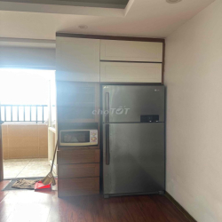 chính chủ cho thuê căn hộ chung cư 83m2