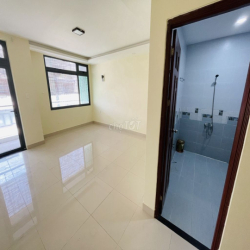 Nhà thiết kế chuẩn văn phòng 20-25 nhân sự không gian làm việc riêng