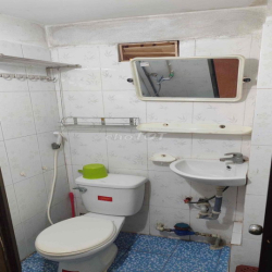 Cho thuê phòng ở tầng 3 khép kín giá rẻ