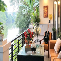300m2 Villa Riverside  4PN trung tâm Huế