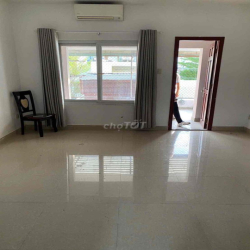 NHÀ VIEW CÔNG VIÊN CHO THUÊ KHU 38HA