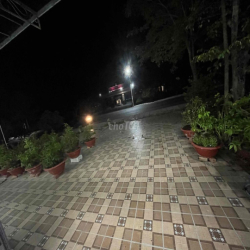 cho thuê mặt bằng đường nhựa lớn đường lê lợi an giang