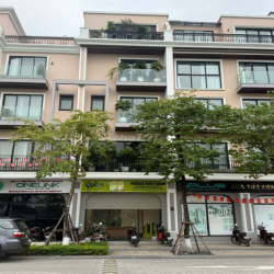 Cho thuê nhà 5 tầng, 75m2 tại kđt The Manor Central Park
