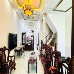 NHÀ Ở  - VĂN PHÒNG NGAY TP MỚI