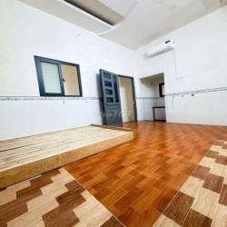 Căn hộ phòng trọ rộng, thoáng mát, giờ giấc tự do, tầng trệt,máy lanh