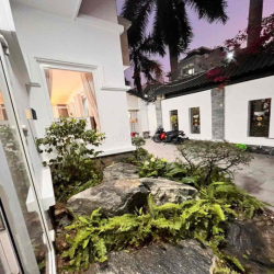 Cho thuê biệt thự khu Tên Lửa Aeon, góc 2MT đường Số  , DT 12 x 20m,