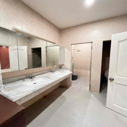 Cho thuê biệt thự khu Tên Lửa Aeon, góc 2MT đường Số  , DT 12 x 20m,