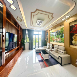 CHO THUÊ NHÀ GÓI 7 MỸ GIA ĐỐI DIỆN SÂN BANH, NHÀ MỚI GIÁ 25TR/THÁNG