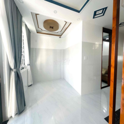 CHO THUÊ NHÀ GÓI 7 MỸ GIA ĐỐI DIỆN SÂN BANH, NHÀ MỚI GIÁ 25TR/THÁNG