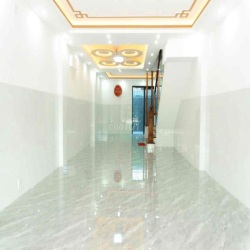 CHO THUÊ NHÀ GÓI 7 MỸ GIA ĐỐI DIỆN SÂN BANH, NHÀ MỚI GIÁ 25TR/THÁNG