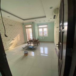 nguyên căn hẻm cmt8 (3,5x12m 2 lầu 3pn 3wc, nhà đẹp)