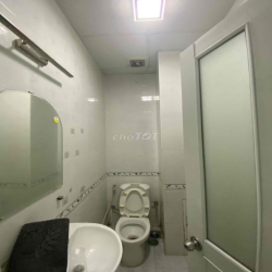 nguyên căn hẻm cmt8 (3,5x12m 2 lầu 3pn 3wc, nhà đẹp)