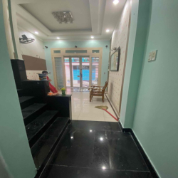 nguyên căn hẻm cmt8 (3,5x12m 2 lầu 3pn 3wc, nhà đẹp)