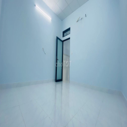 Nhà đẹp mới xây cách Aeon Tân Phú 200m