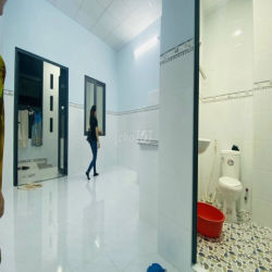 Nhà đẹp mới xây cách Aeon Tân Phú 200m