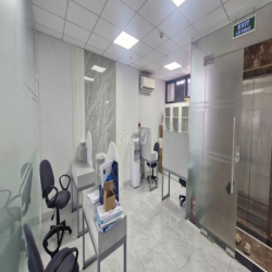 Nhà mặt tiền - đường lớn sầm uất, mở showroom, cửa hàng thời trang