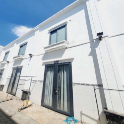 Nhà liền kề 2 phòng ngủ