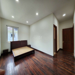 CHO THUÊ BIỆT THỰ SÂN VƯỜN 3PN THỦ ĐỨC GARDEN HOME