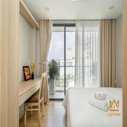 Căn hộ 1PN full nội thất ban công cửa sổ thoáng Trần Khánh Dư Quận 1