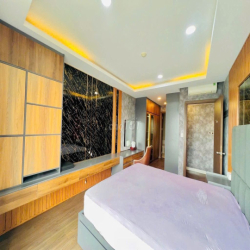 🔥 HÀNG HIẾM – SAIGON ROYAL QUẬN 4 🔥 2PN • 2WC • VIEW SÔNG & BITEXCO