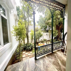 💥 CHO THUÊ TÒA NHÀ  ĐƯỜNG LÊ THƯỚC MB 20M X 31M DTSD 1.100M2, QUẬN 2 💥