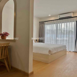 CHDV full nội thất studio và 1pn ban công máy giặt riêng mới 100%