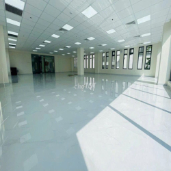 CHO THUÊ NHÀ MẶT TIỀN ĐƯỜNG CÁCH MẠNG THÁNG 8 QUẬN 10