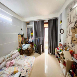 Cho thuê nhà nguyên căn đường Đỗ Nhuận 4.5x16m, đúc 3.5 tấm 4pn mới