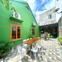 CHO THUÊ NHÀ CẤP 4 CÓ SÂN VƯỜN 3 PHÒNG NGỦ NAM NHA TRANG