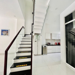 CHO THUÊ NHÀ 4 TẦNG 7 PHÒNG NGỦ KHU HÀ QUANG 2 GIÁ 28 TRIỆU/THÁNG