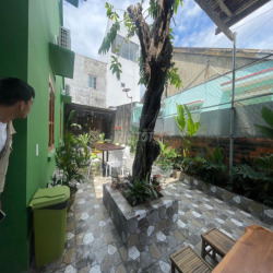 CHO THUÊ NHÀ CẤP 4 CÓ SÂN VƯỜN 3 PHÒNG NGỦ NAM NHA TRANG