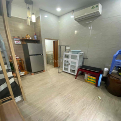 CHO THUÊ NGUYÊN CĂN NHÀ HẺM