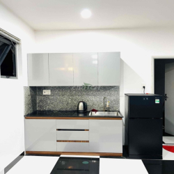 CHO THUÊ CĂN HỘ STUDIO VIEW CHILL ĐƯỜNG NGÔ THÌ SỸ GIÁ 5,2 TRIỆU/THÁNG