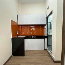 1 Phòng ngủ tách bếp, Ban công gần công viên Gia Định.