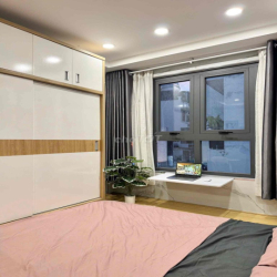 CHO THUÊ CĂN HỘ FULL NỘI THẤT GIÁ RẺ CỬA SỔ NGAY TRUNG TÂM QUẬN 3 T4