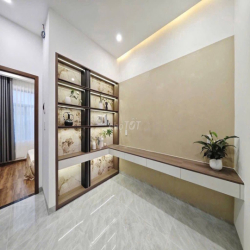 Nhà 3 tầng 3 phòng ngủ mới xây – khu Hòa Xuân | Hiện đại & rộng rãi