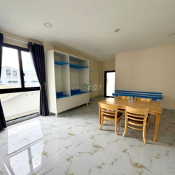 CHO THUÊ CĂN HỘ STUDIO FULL NỘI THẤT CÓ BAN CÔNG  Đ. NGUYỄN TRÃI
