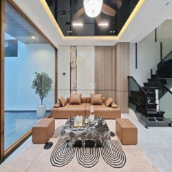 Nhà 3 tầng 3 phòng ngủ mới xây – khu Hòa Xuân | Hiện đại & rộng rãi