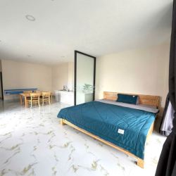 CHO THUÊ CĂN HỘ STUDIO FULL NỘI THẤT CÓ BAN CÔNG  Đ. NGUYỄN TRÃI