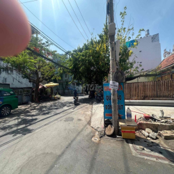 Cho thuê nhà nguyên căn sát Vạn phúc city 210m - oto đậu trong sân nhà