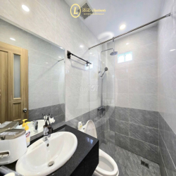 Ở NGAY! CĂN HỘ SIÊU THOÁNG Ở LÊ VĂN SỸ Q.3 10P ĐẾN SÂN BAY - AN NINH