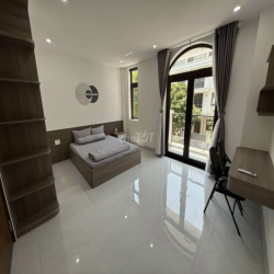 cho thuê nhà phố khu Lavida 4PN full nội thất hiện đại sân oto