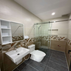 cho thuê nhà phố khu Lavida 4PN full nội thất hiện đại sân oto